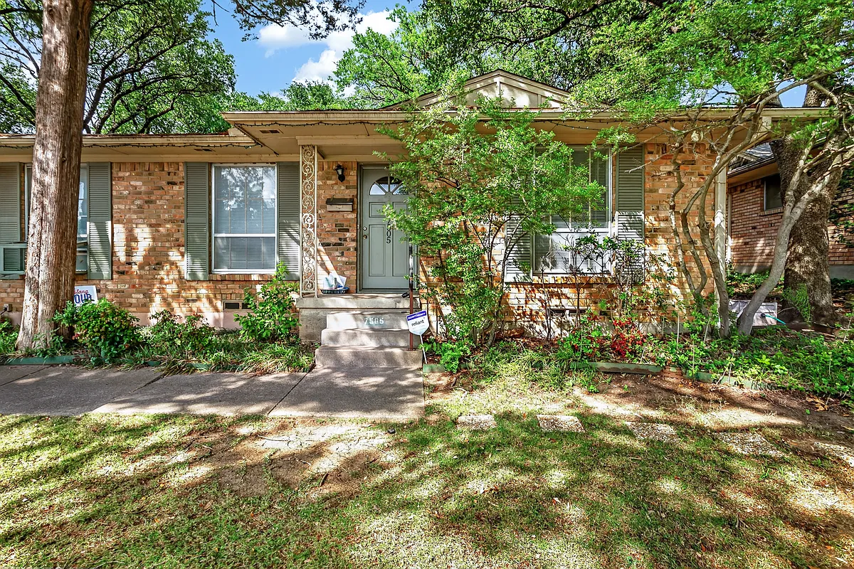 Building Photo - 7505 Brentcove Cir