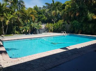 617 Palmetto Dr, Miami Springs, FL 33166