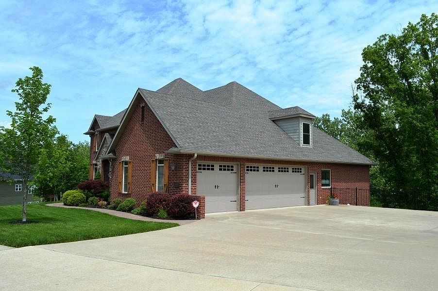 2nd image of 5100 Covington Ct #1