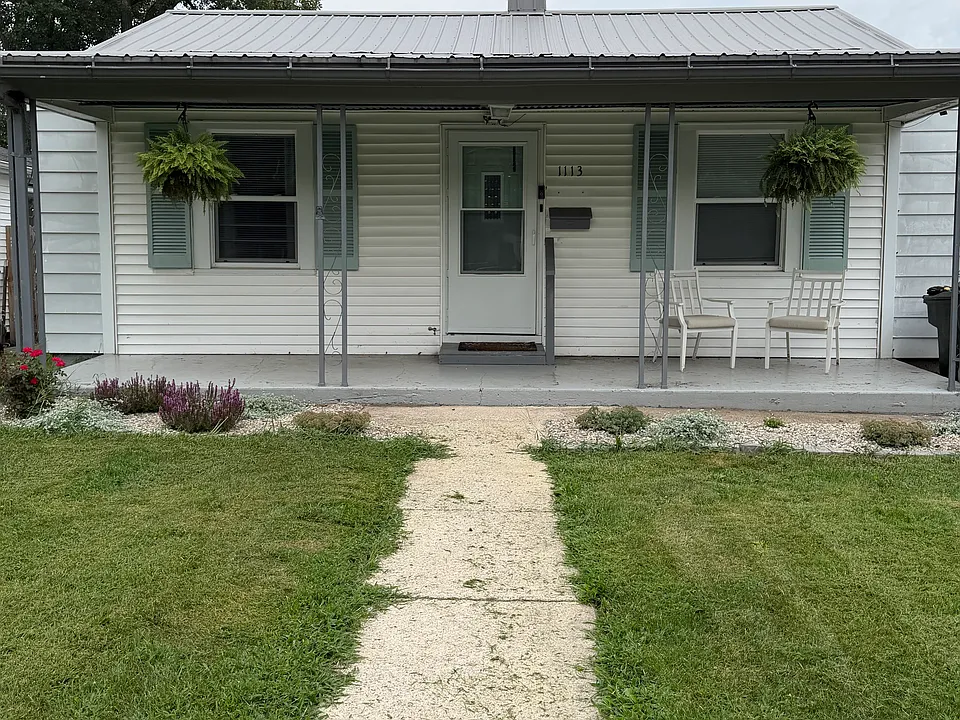 1113 W Bryan St