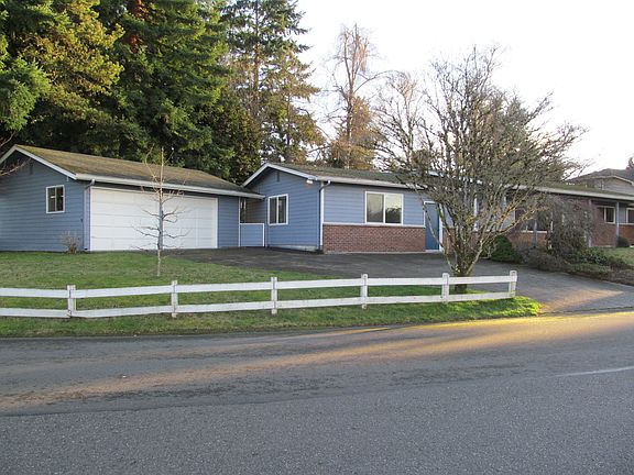 3rd image of 3201 Long Lake Dr SE