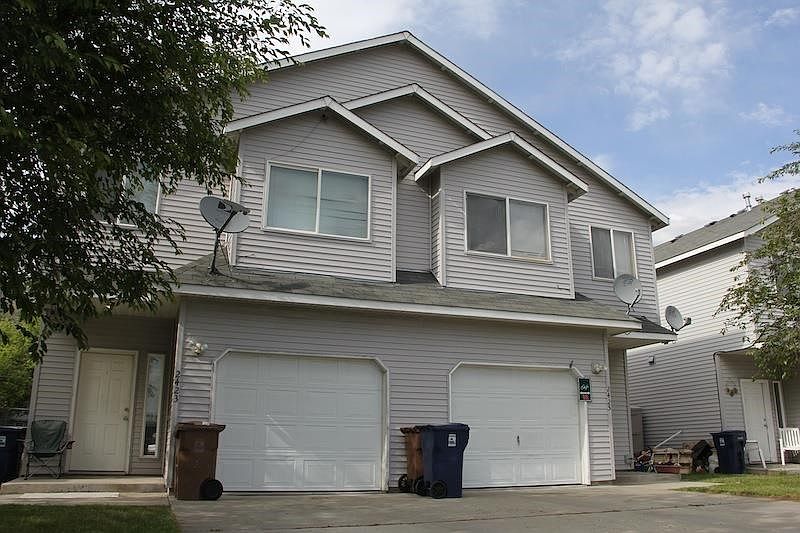 1st image of 2423 E Desmet Ave