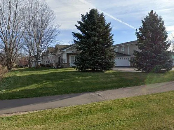 910 Crossings Dr, Delano, MN 55328