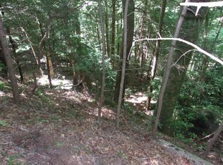 5037 Wolf Branch Ln, Crawford, TN 38554