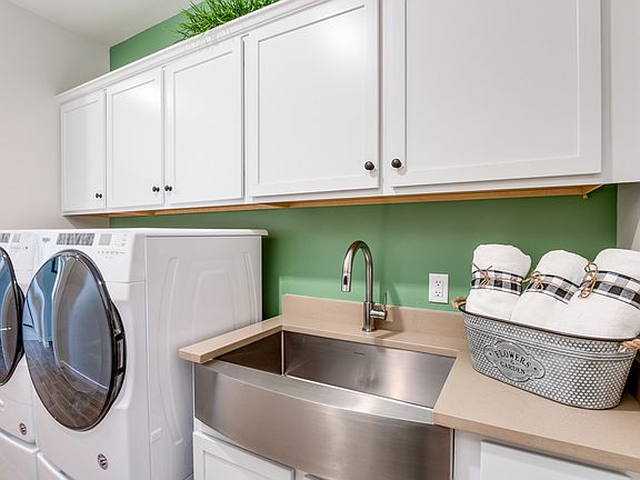 Interior Plan 2121 Laundry