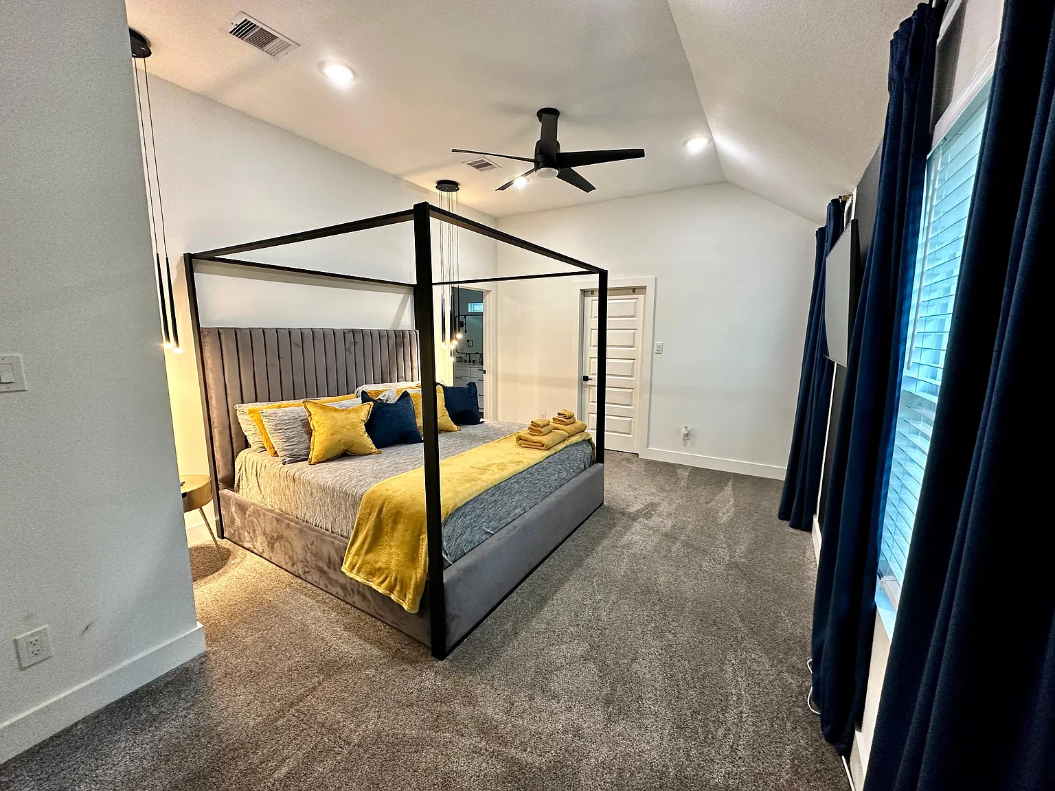 3 bed, 1720 sqft, $850 — Photo 4