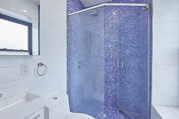 Rented by Green Leaf Management, LLC | media 18