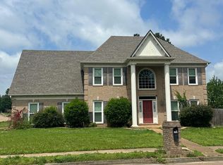 9062 Raspberry Ln, Cordova, TN 38016