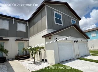 2050 Silverstone Cir, Clearwater, FL 33760