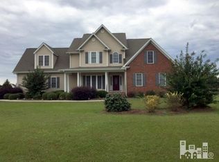 1144 Timberlake Dr, Clinton, NC 28328