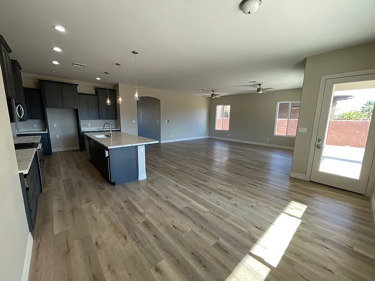 12771 S Karimme Ave — Photo 12