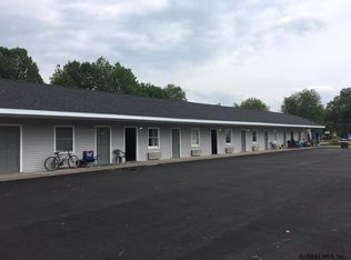 58 N Park St, Cambridge, NY 12816