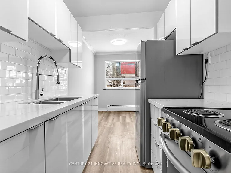 1243 Broadview Ave #201 — Photo 9
