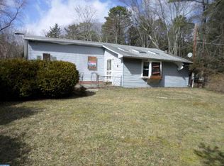 147 Seymour St, Williamstown, NJ 08094