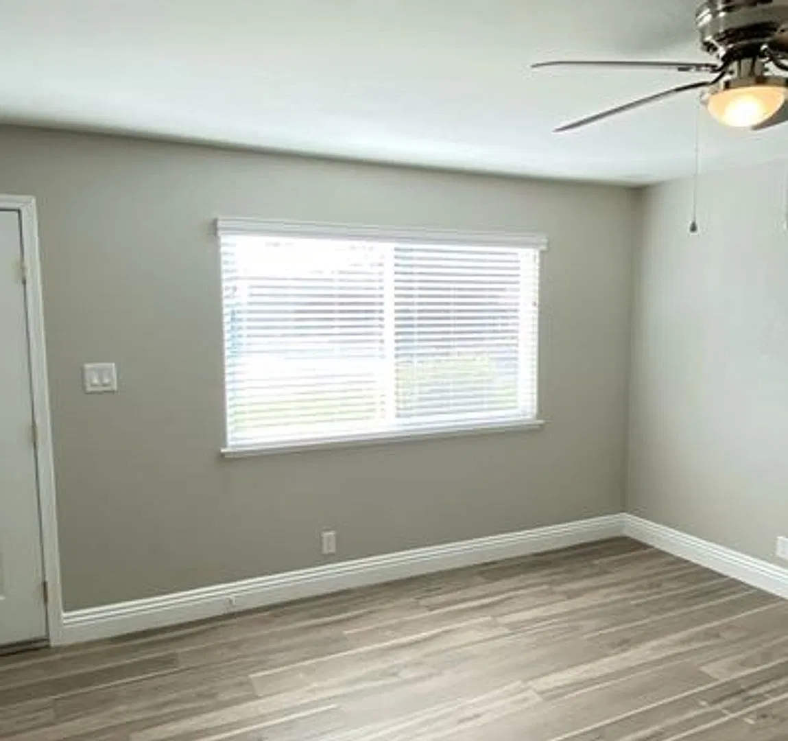 2BR/1BA in Vacaville with Stainless Kitchen & Central A/C $2,399/mo — Photo 4