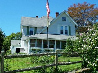 169 Narragansett Ave E, South Kingstown, RI 02879