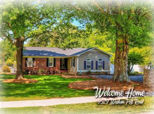 9529 Washam Potts Rd, Cornelius, NC 28031