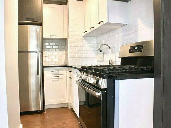 4th image of 1370 Saint Nicholas Ave APT 6N