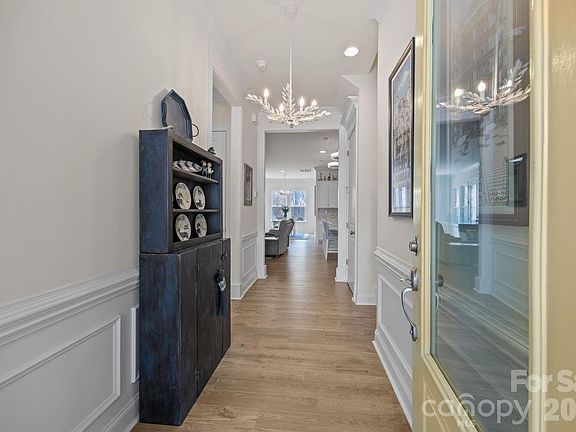 5th image of 131 Reids Cove Dr