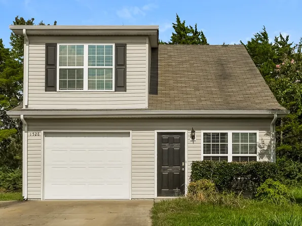 1528 Passage Dr, Murfreesboro, TN 37130