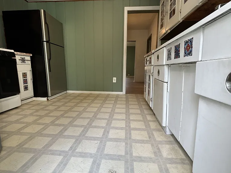 601 Manitou Ave #8 — Photo 13