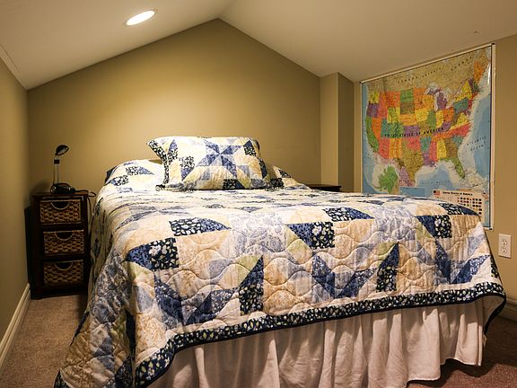 loft sleeping with full size bed