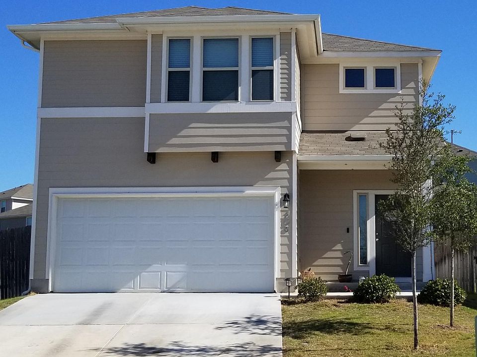 1st image of 208 Corvid Dr