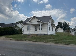 135 Front St, Philo, OH 43771