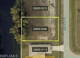 1st image of 502 NW 6th Pl