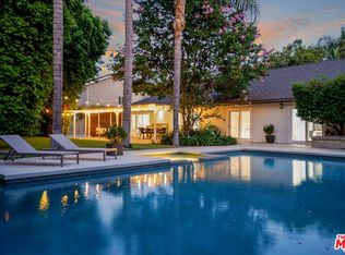 17425 Parthenia St, Northridge, CA 91325