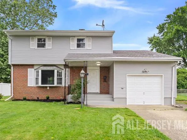 2164 Whitehorse Hamilton Square Rd, Trenton, NJ 08690