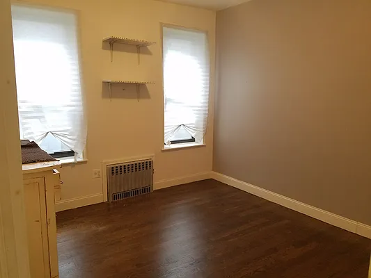 Rented by HFF Realty LLC | media 14