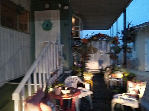 Nice covered patio carport. 
