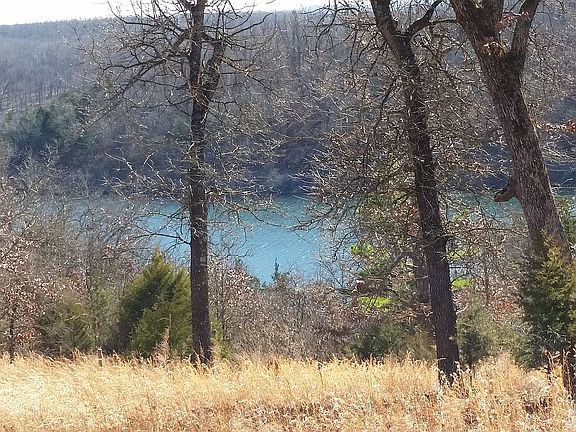 4th image of 240 Wilderness Ln