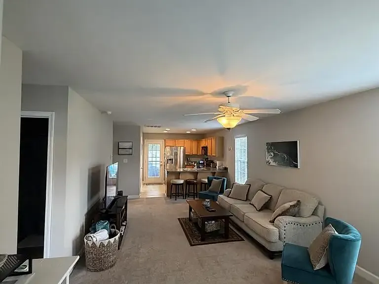 1472 Harpers Inlet Dr — Photo 2
