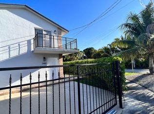 3401 SW 24th St, Miami, FL 33145