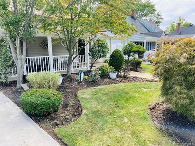 27 Wildflower Lane, Wantagh, NY, 11793