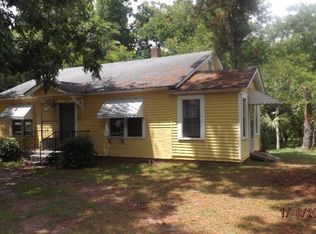 305 W Suwanee St, Fitzgerald, GA 31750