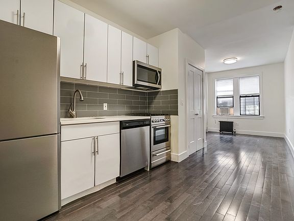 2nd image of 31 E 1st St APT 1D