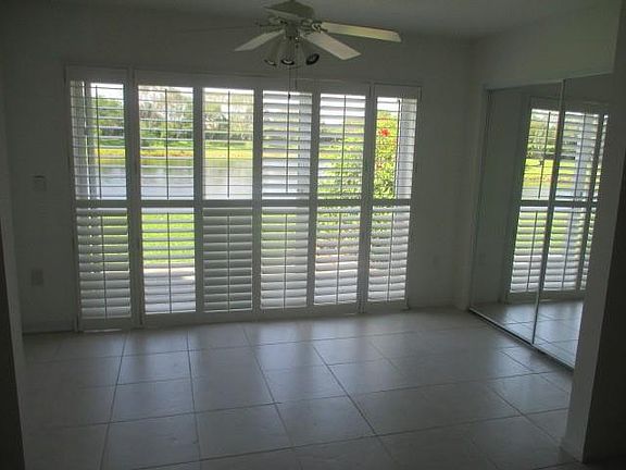 5th image of 5810 Crystal Shores Drive #102