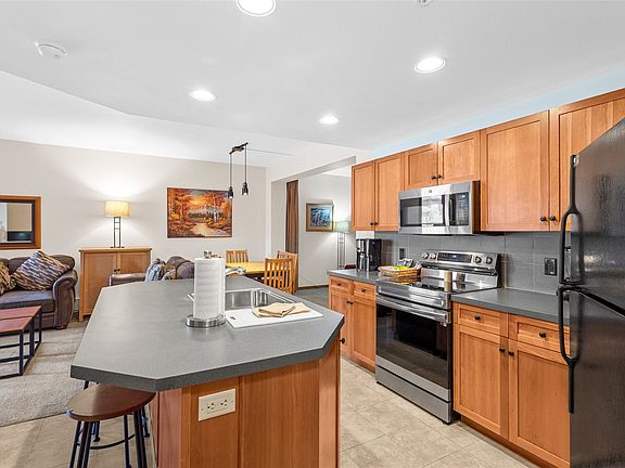 5th image of 184 Copper Circle UNIT 316