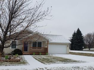 1208 Benjamin Dr, Alexandria, MN 56308