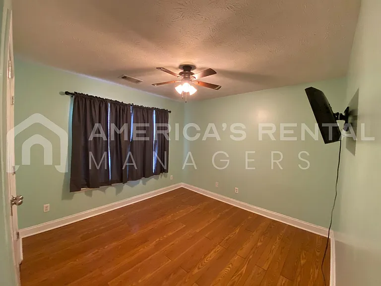 6253 Sycamore Dr — Photo 20