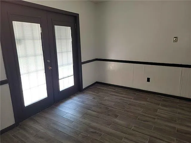 212 Dianne Dr — Photo 5