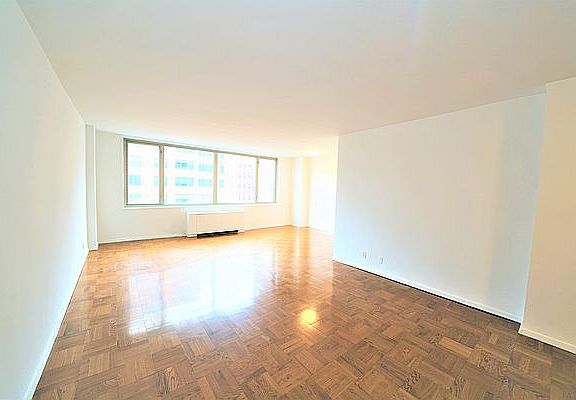 5th image of 160 E 84th St APT 7-H