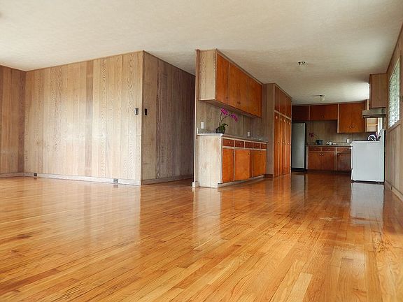 Spacious open living area