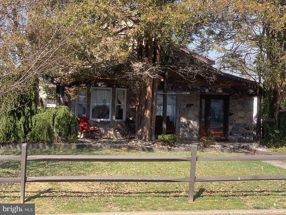 90 Florence Ave, Aston, PA 19014 Zillow