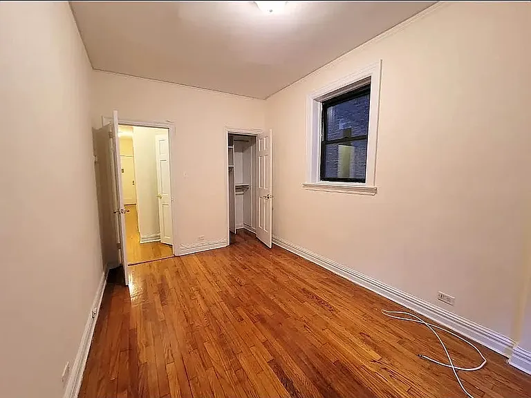 251 W 81st St #3O — Photo 4