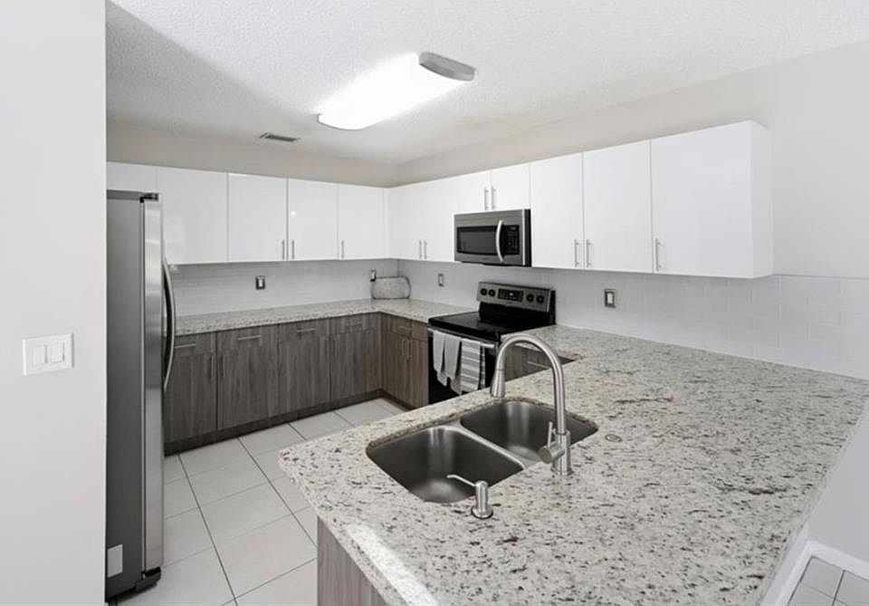 6690 NW 38th Dr, Lauderhill, FL 33319 | Zillow
