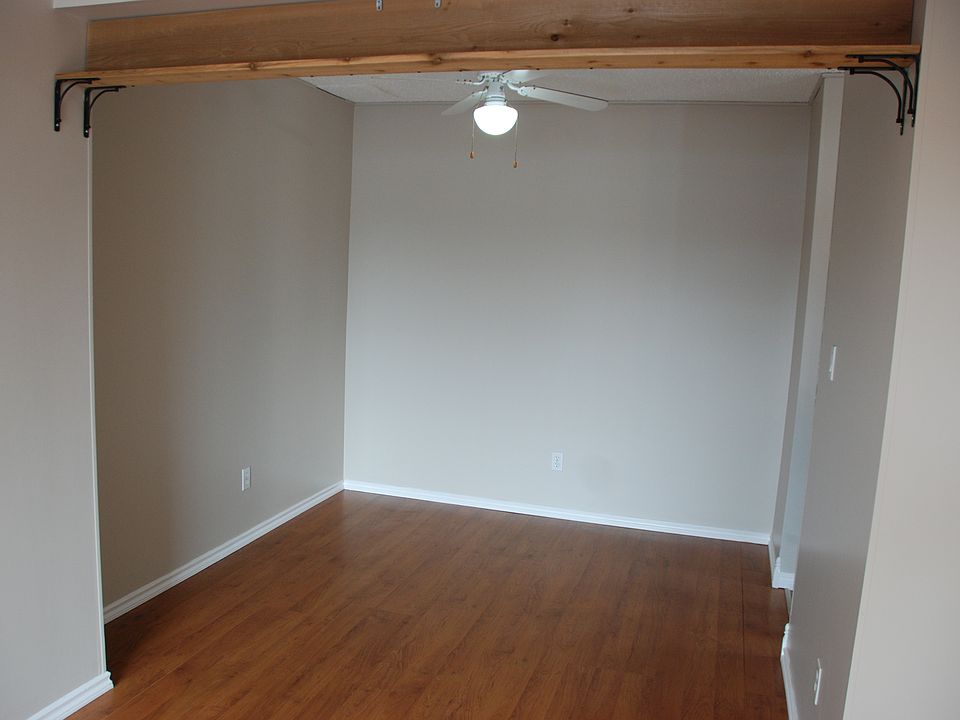 Building Photo 4